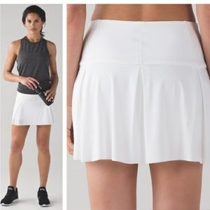 Lululemon Lost in Pace Skirt white 8 reg